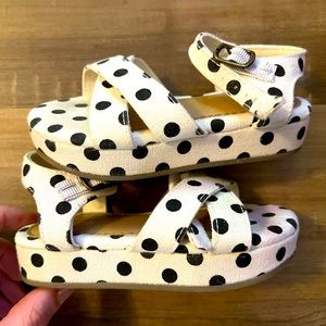 Retro Toddler Polka Dot Old Navy Strap Platform Sandals Black White || EUC
